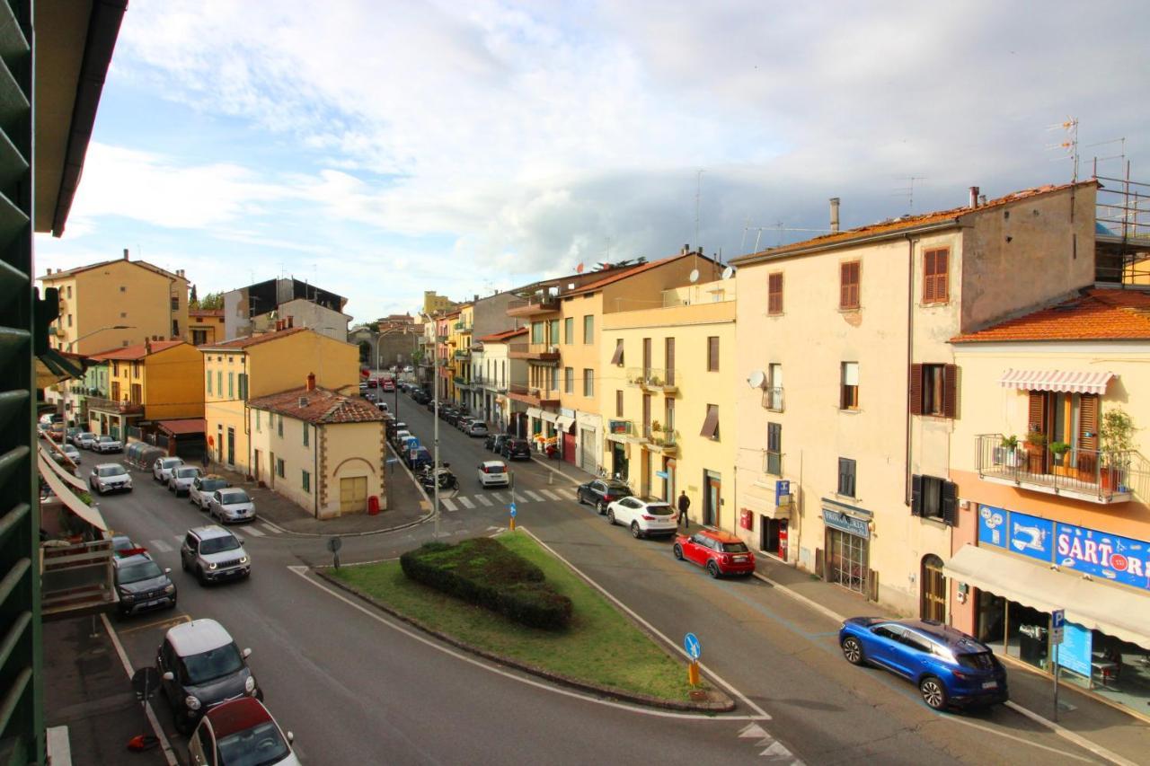 Interno 30 Apartment Arezzo Luaran gambar