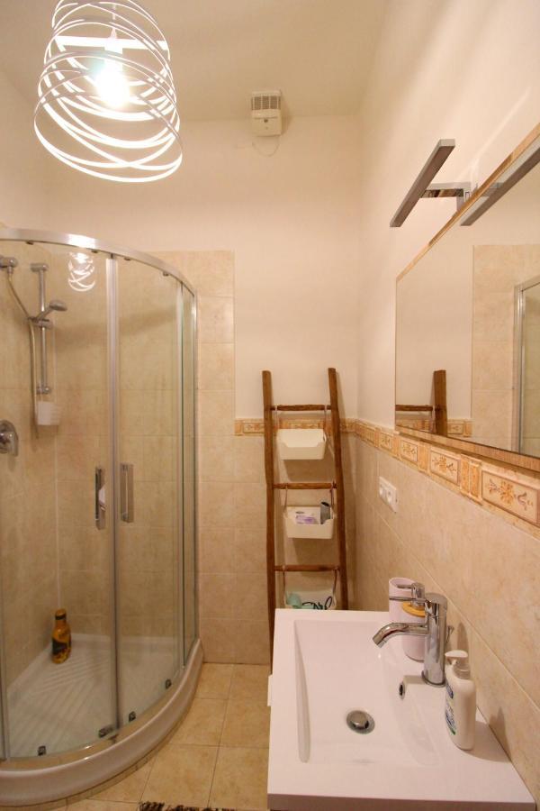 Interno 30 Apartment Arezzo Luaran gambar